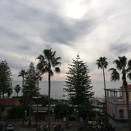 Affascinate Fronte Mare Bordighera